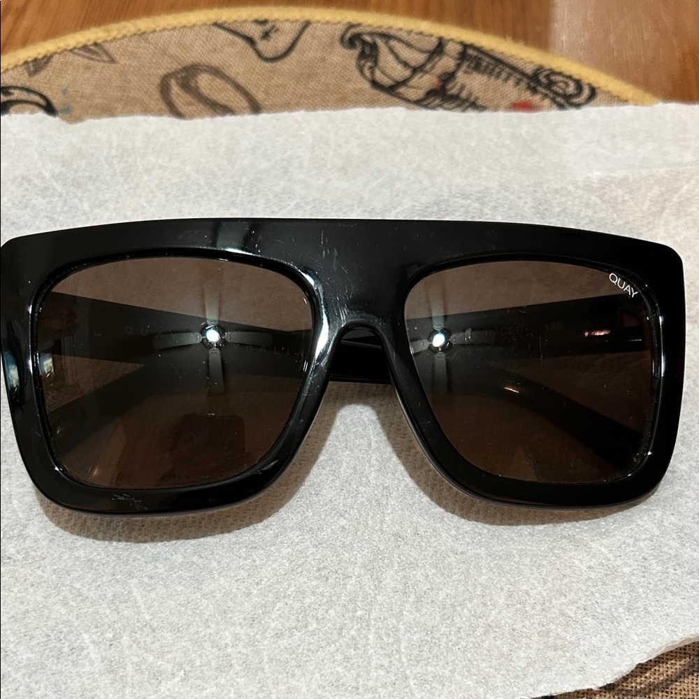 Quay Australia Black Oversized Square Sunglasses with Dark Lenses